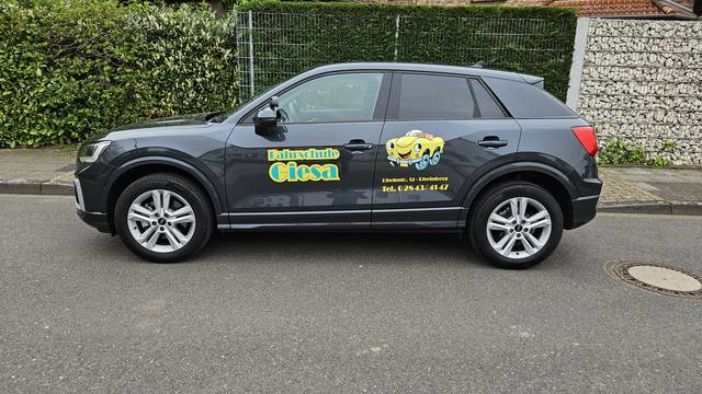 Klasse B zb. mit Audi Q2 Automatikwagen - Fahrlehrer Burkhard