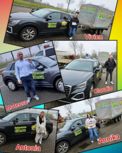 Bunter Hintergrund, mit Bild der Auto-Prüflinge nach der Führerscheinübergabe